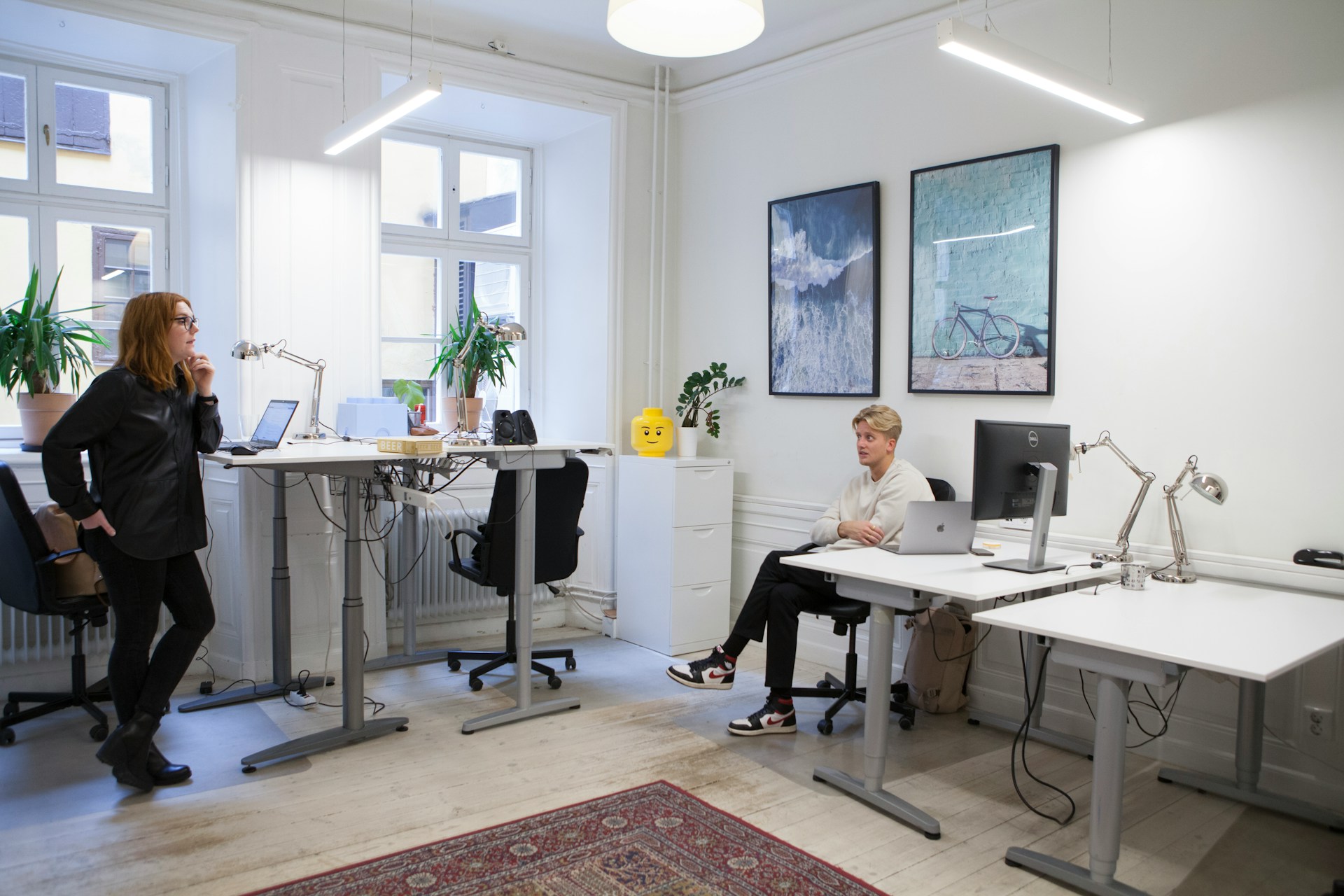 Voramendria desk setup